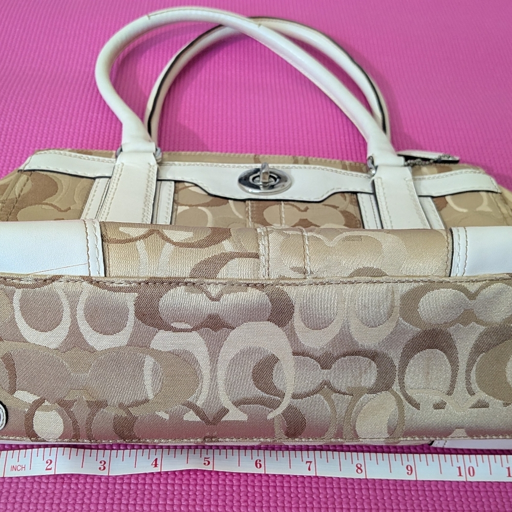 Coach handbag - Picture 5 of 7